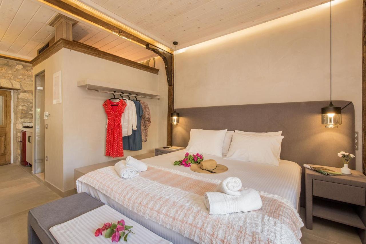 Stone Suites At Lefkada'S Old Port מראה חיצוני תמונה